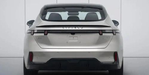 外觀全面進(jìn)化 1.5t插混系統(tǒng),領(lǐng)克07 em p來了